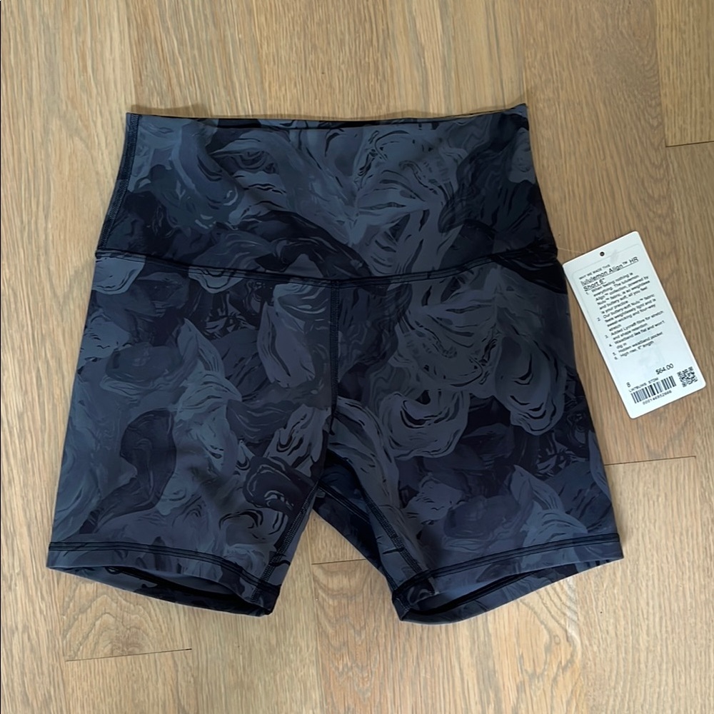 NWT Lululemon Athletica Align High-Rise Shorts 6” size 8 in gray/black pattern